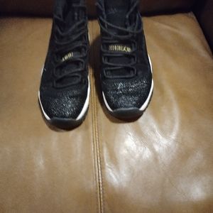 Air Jordan 11